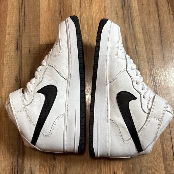2003 Nike Air Force 1 Mid NYC White Black Varsity Red main image 4